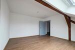 Schöne 3 Raum-Dachgeschoss Whg. mit Eckbadewanne - Dachgeschoßwohnung Gera Ostviertel | Angebot:26335591