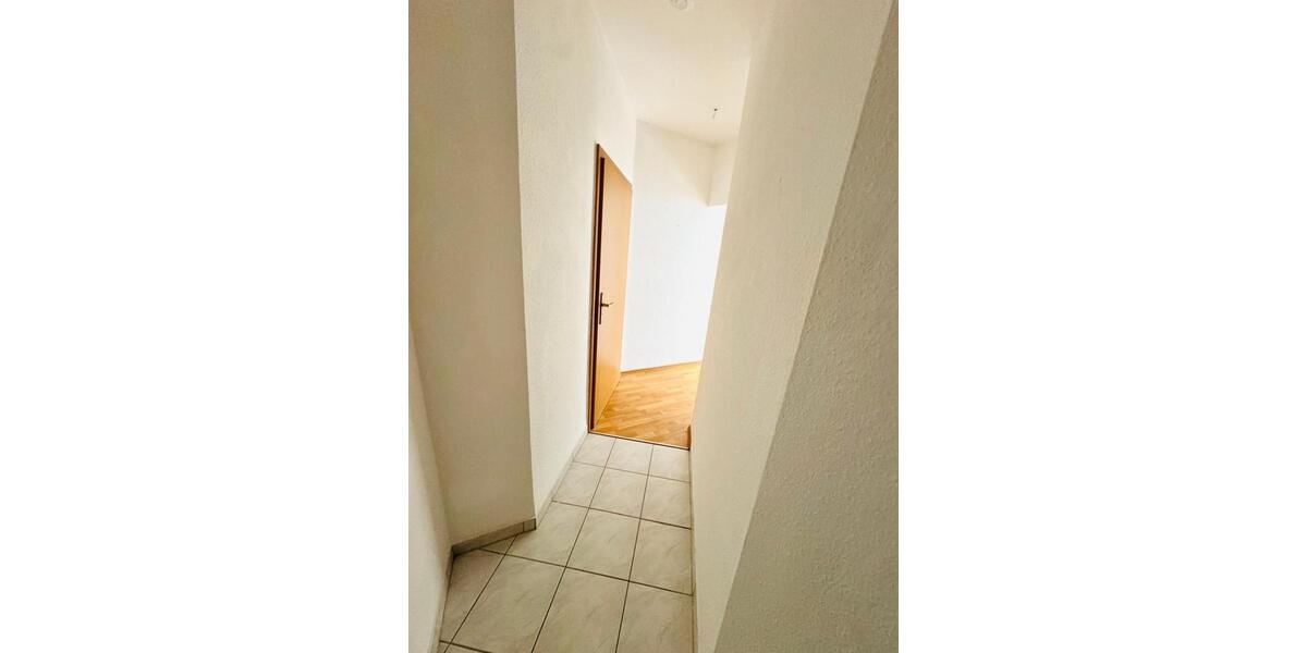 Erdgeschoßwohnung Gera Alt-Bieblach - 1 Zimmer, 27 m&sup2;, 175&euro; | Angebot:25711637