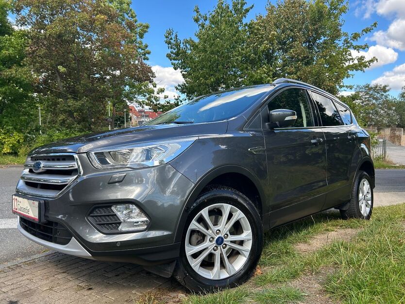 Ford Kuga 73.500 km 12.999 € Ronneburg 07580