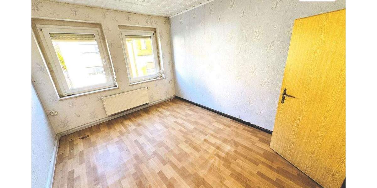 Etagenwohnung Teuchern Wildschütz - 3 Zimmer, 60 m&sup2;, 35.000&euro; | Angebot:25779008