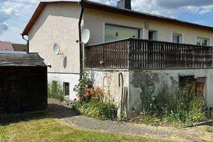 Wohnen auf einer Ebene - Großer sanierungbedürftiger Bungalow mit viel Potenzial 5 zimmer