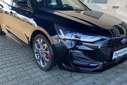 Ford Focus 4.500 km 26.490 € Glauchau 08371