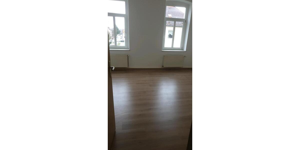 Etagenwohnung Schmölln - 2 Zimmer, 56 m&sup2;, 320&euro; | Angebot:26624703
