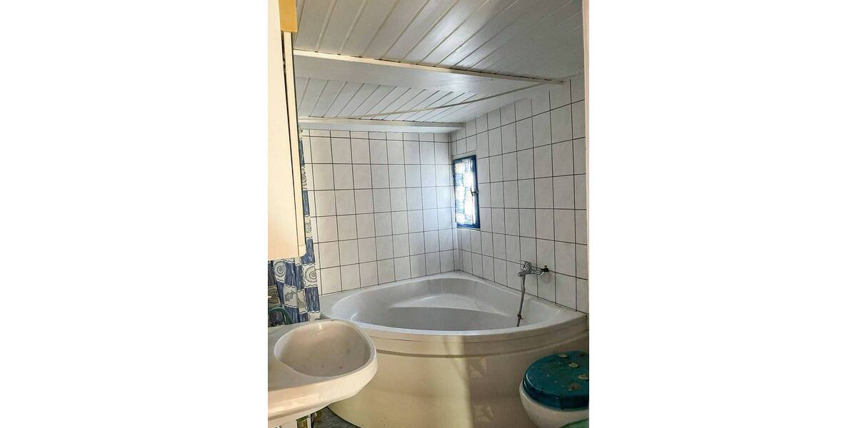 Einfamilienhaus Meerane Crotenlaide - 6 Zimmer, 150 m&sup2;, 49.000&euro; | Angebot:26499675