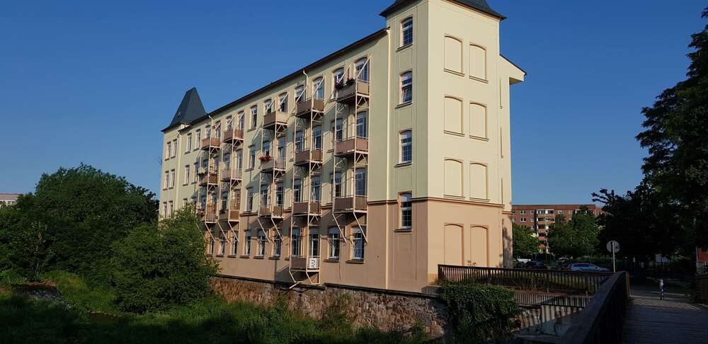 Etagenwohnung Crimmitschau - 2 Zimmer, 62 m&sup2;, 312&euro; | Angebot:25373817