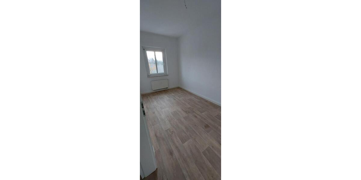 Etagenwohnung Meuselwitz - 3 Zimmer, 64 m&sup2;, 360&euro; | Angebot:26364254