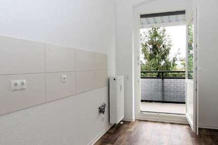 Wohnung zum Mieten in Altenburg 750 € 93.05 m² 4 zimmer