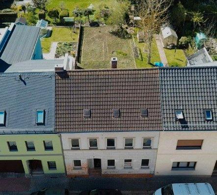 Reihenhaus Schmölln - 5 Zimmer, 160 m&sup2;, 98.000&euro; | Angebot:26798009