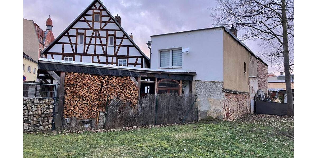 Einfamilienhaus Meerane - 1 Zimmer, 223 m&sup2;, 99.000&euro; | Angebot:26487076