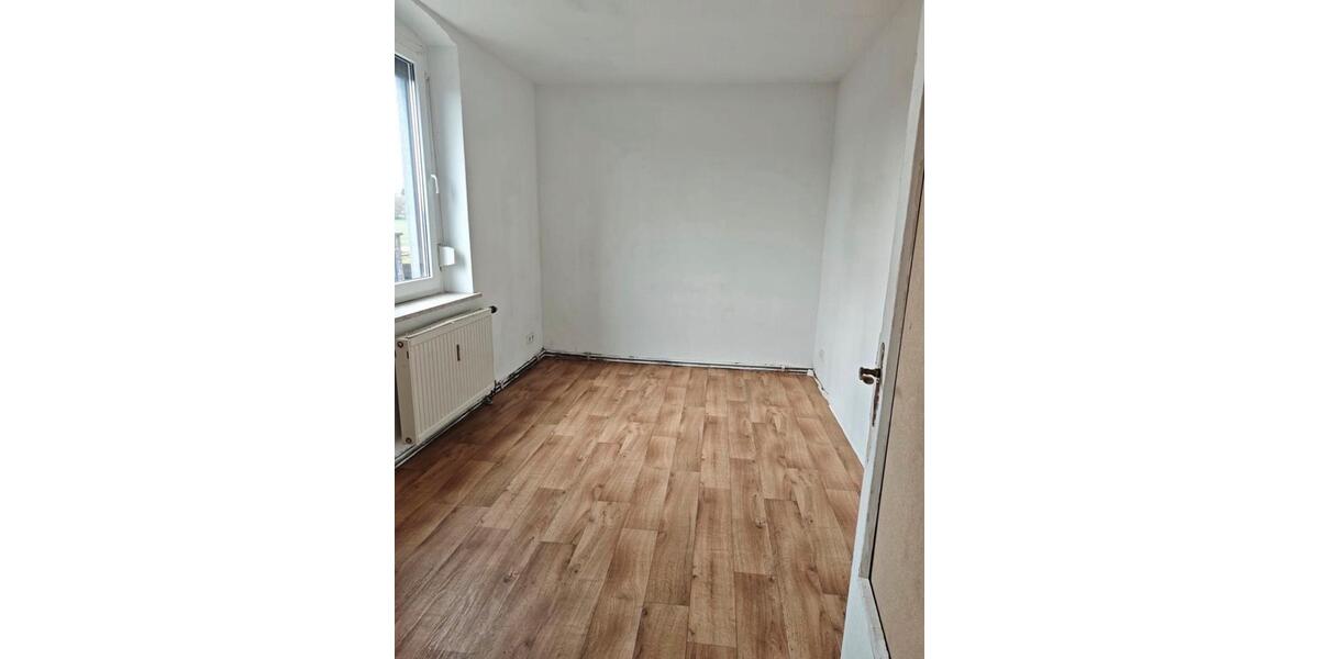 Erdgeschoßwohnung Elsteraue - 5 Zimmer, 106 m&sup2;, 700&euro; | Angebot:26091024