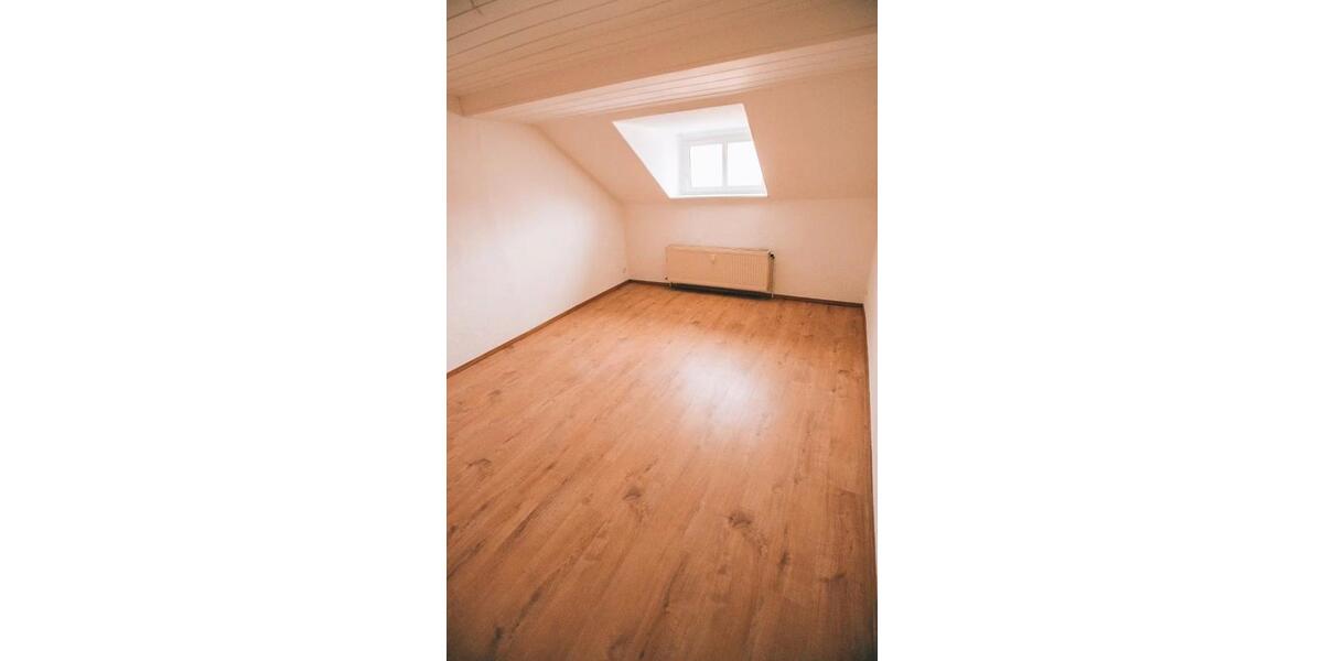 Etagenwohnung Gera Alt-Bieblach - 3 Zimmer, 75 m&sup2;, 449&euro; | Angebot:26650083