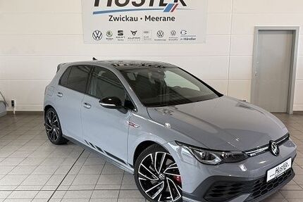 VW Golf 60.922 km 32.335 € Meerane 08393