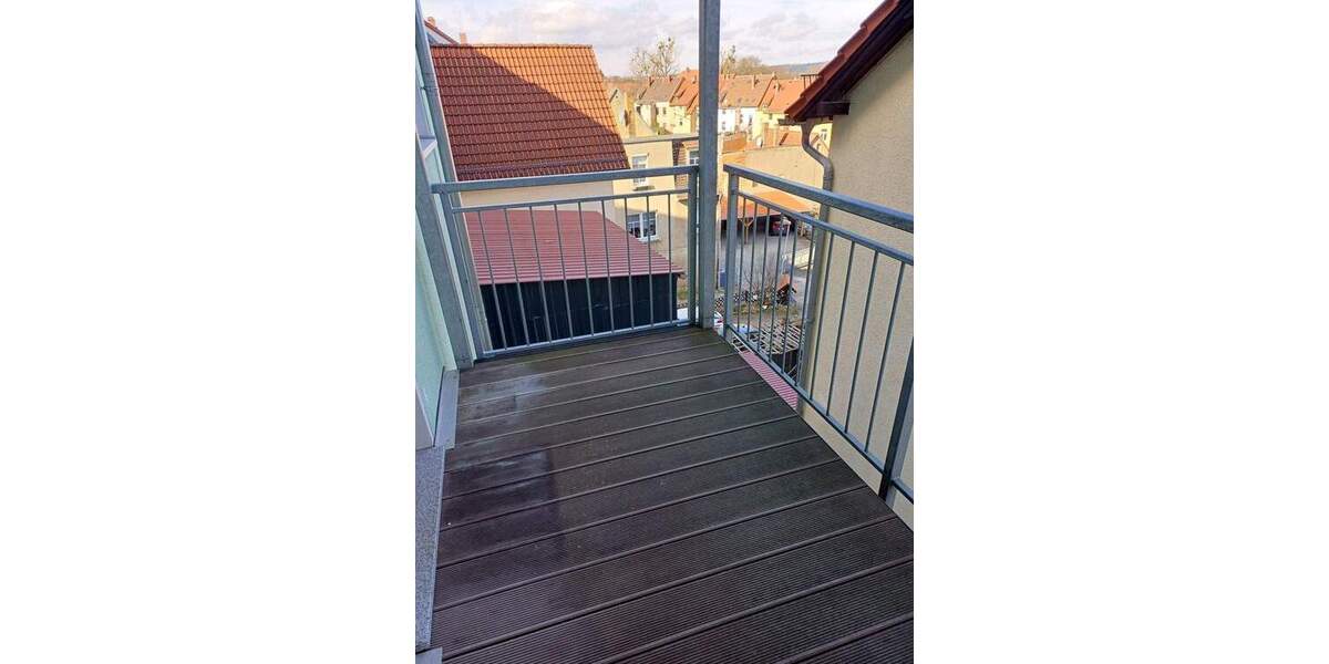 Etagenwohnung Eisenberg - 2 Zimmer, 61 m&sup2;, 400&euro; | Angebot:25877584