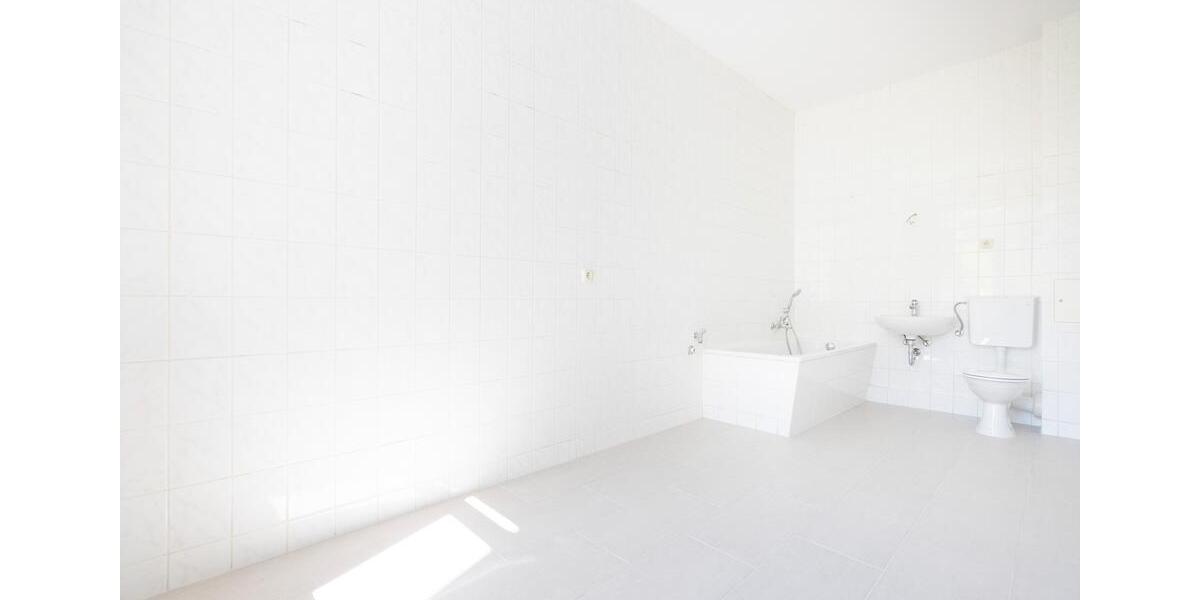 Etagenwohnung Gera Alt-Bieblach - 3 Zimmer, 75 m&sup2;, 465&euro; | Angebot:25381264