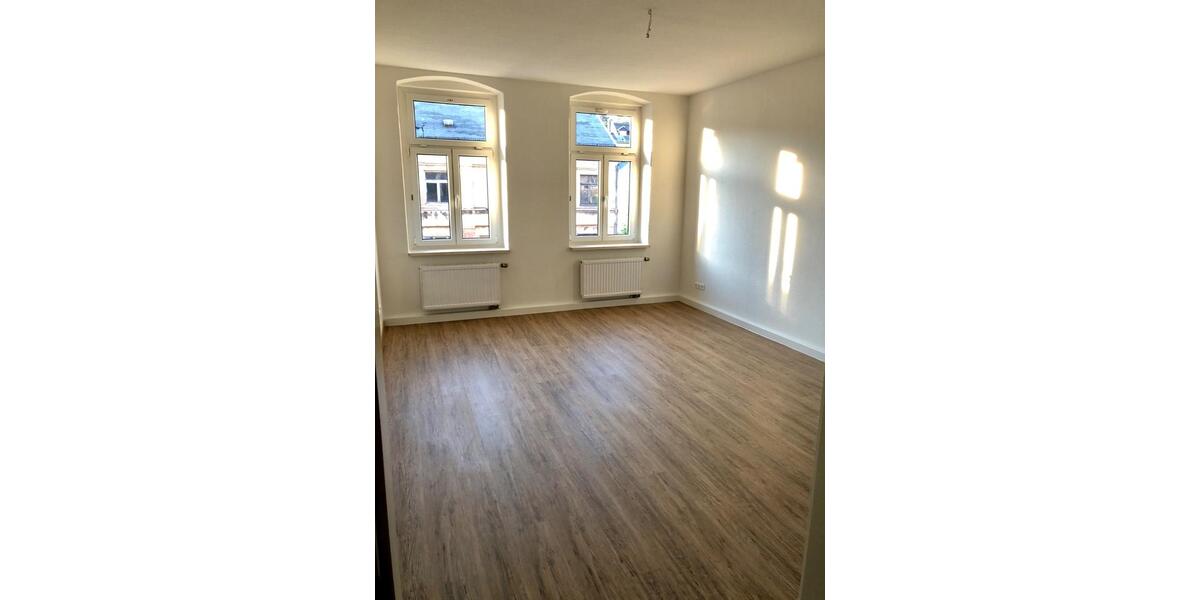 Etagenwohnung Gera Lusan - 4 Zimmer, 108 m&sup2;, 815&euro; | Angebot:25842514