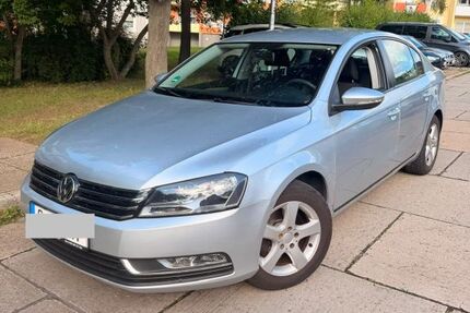 VW Passat 121.000 km 4.800 &euro; Gera 07545