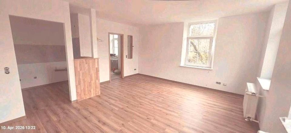 Etagenwohnung Greiz - 3 Zimmer, 59 m&sup2;, 355&euro; | Angebot:26262177