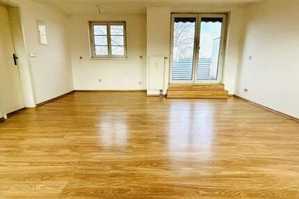 Wohnung Meuselwitz Zipsendorf - 4 Zimmer, 100 m&sup2;, 550&euro; | Angebot:14303127
