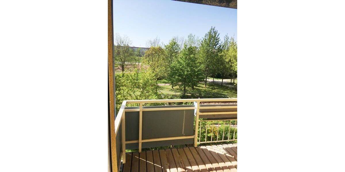 Etagenwohnung Gera Lusan - 3 Zimmer, 61 m&sup2;, 360&euro; | Angebot:26908414