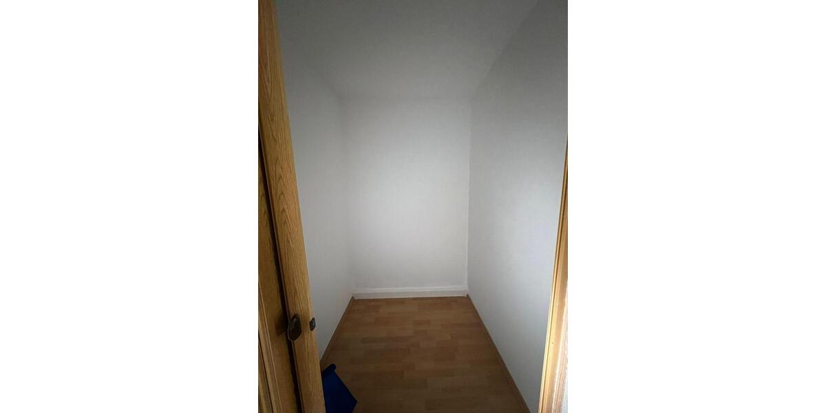 Provisionsfrei 3 Zim ETW 88qm Balkon Stellplatz Gera-Lusan 3 zimmer