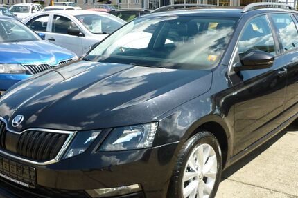 Skoda Octavia 188.000 km 9.900 &euro; Gera 07548