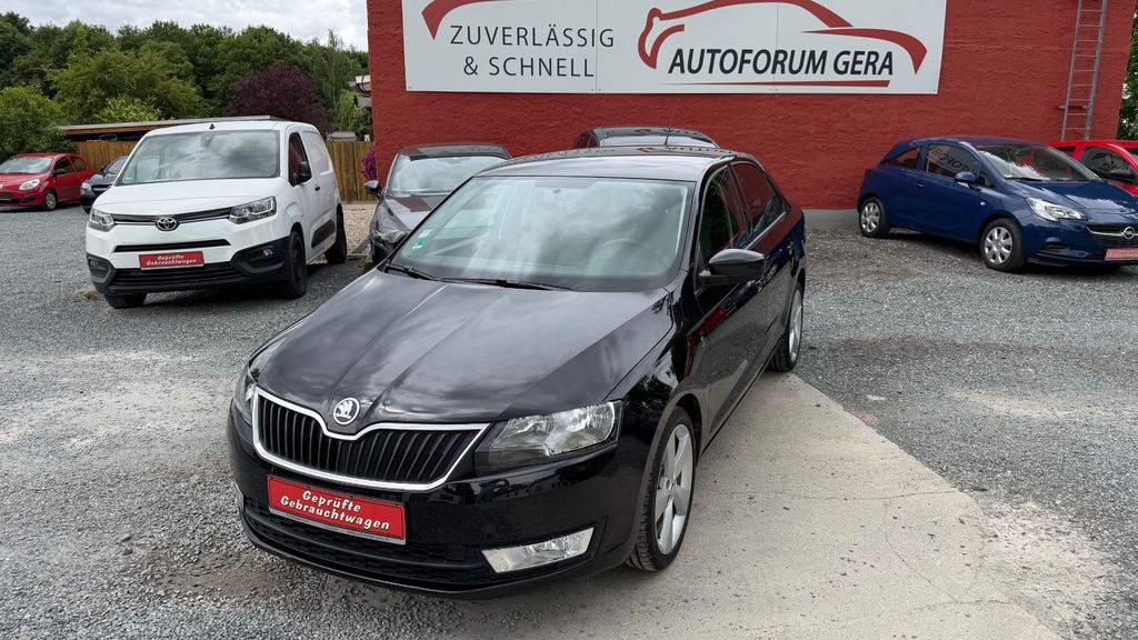 Skoda Rapid 28.654 km 8.290 &euro; Gera 07546