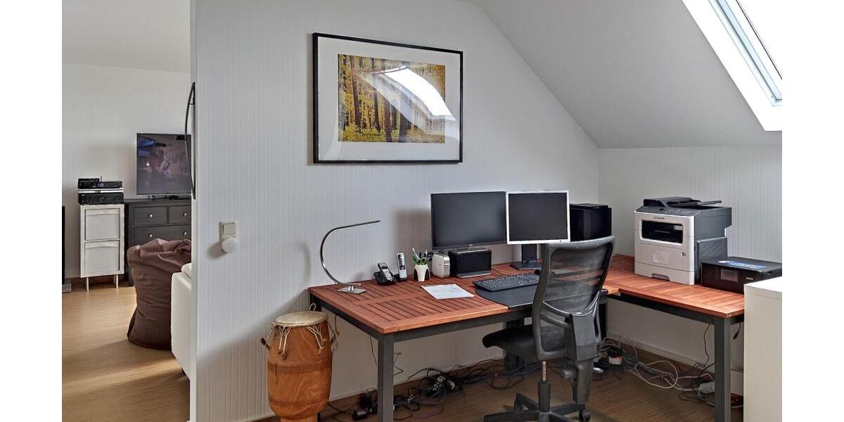 2 Wohnungen, ein Preis, auf einer Etage. - Dachgeschoßwohnung Gera Ostviertel | Angebot:26744951