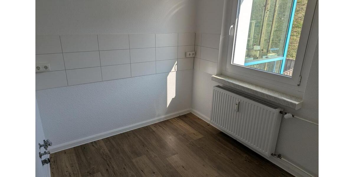 Erdgeschoßwohnung Gera Bieblach-Ost - 3 Zimmer, 70 m&sup2;, 428&euro; | Angebot:26049103