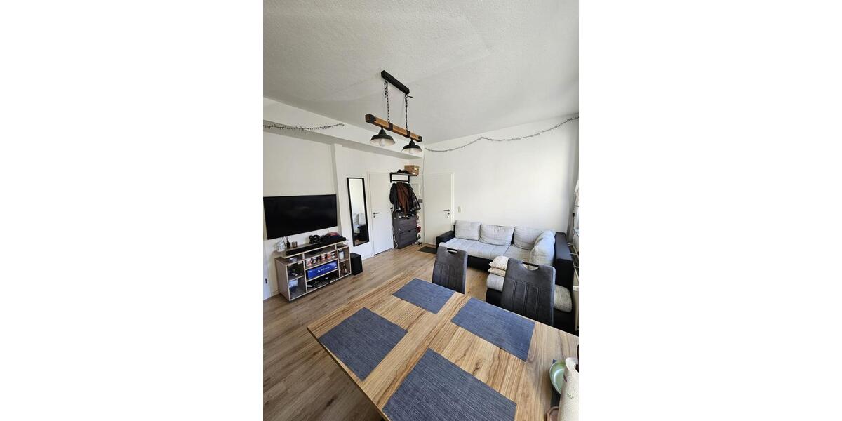 Erdgeschoßwohnung Meerane - 2 Zimmer, 40 m&sup2;, 335&euro; | Angebot:26558625