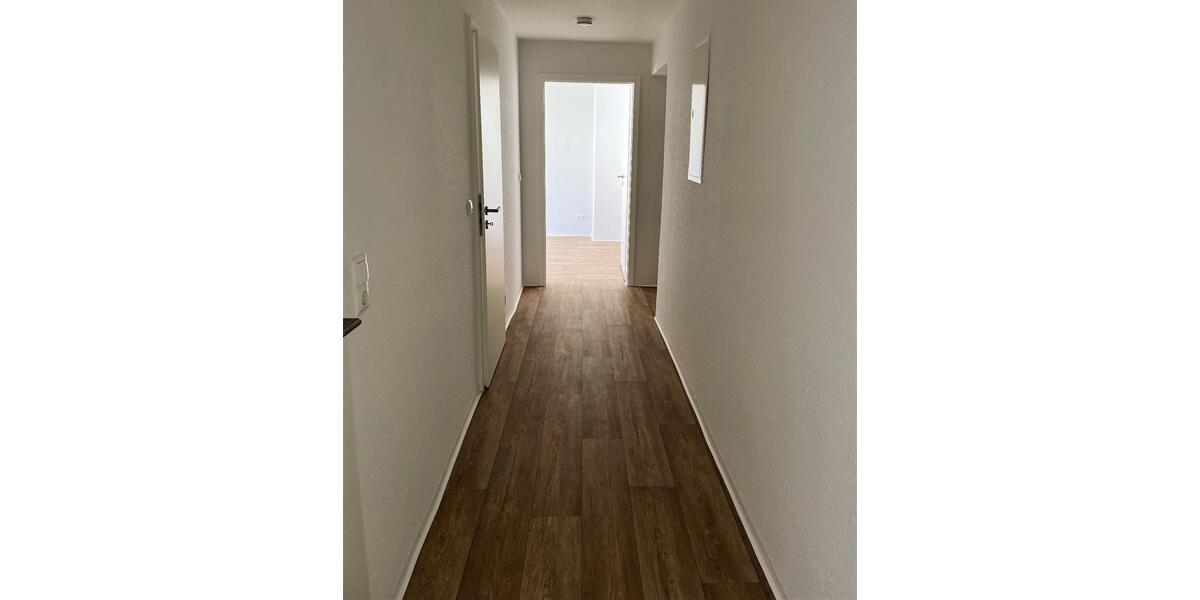 Etagenwohnung Weida - 3 Zimmer, 95 m&sup2;, 570&euro; | Angebot:21384205