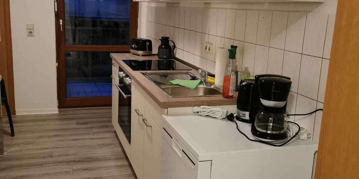 komplett möblierte 3-Zim-Wohnung mit Balkon - auch kurzfristige Mietzeit möglich 3 zimmer