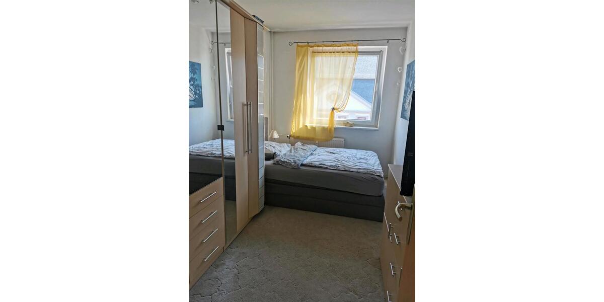 Dachgeschoßwohnung Gera - 3 Zimmer, 67 m&sup2;, 379&euro; | Angebot:26124527