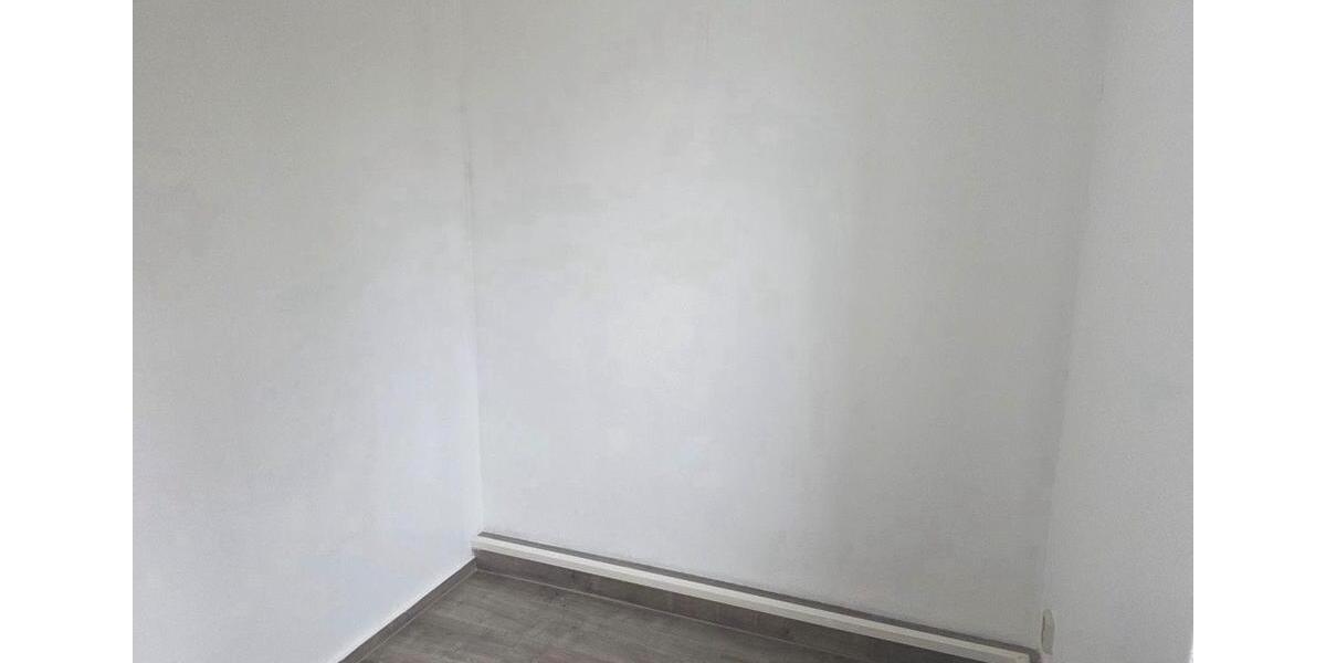 Etagenwohnung Altenburg - 2 Zimmer, 54 m&sup2;, 465&euro; | Angebot:26662239