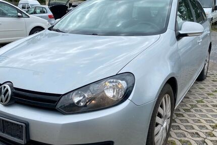 VW Golf 257.000 km 1.999 &euro; Gera 07552