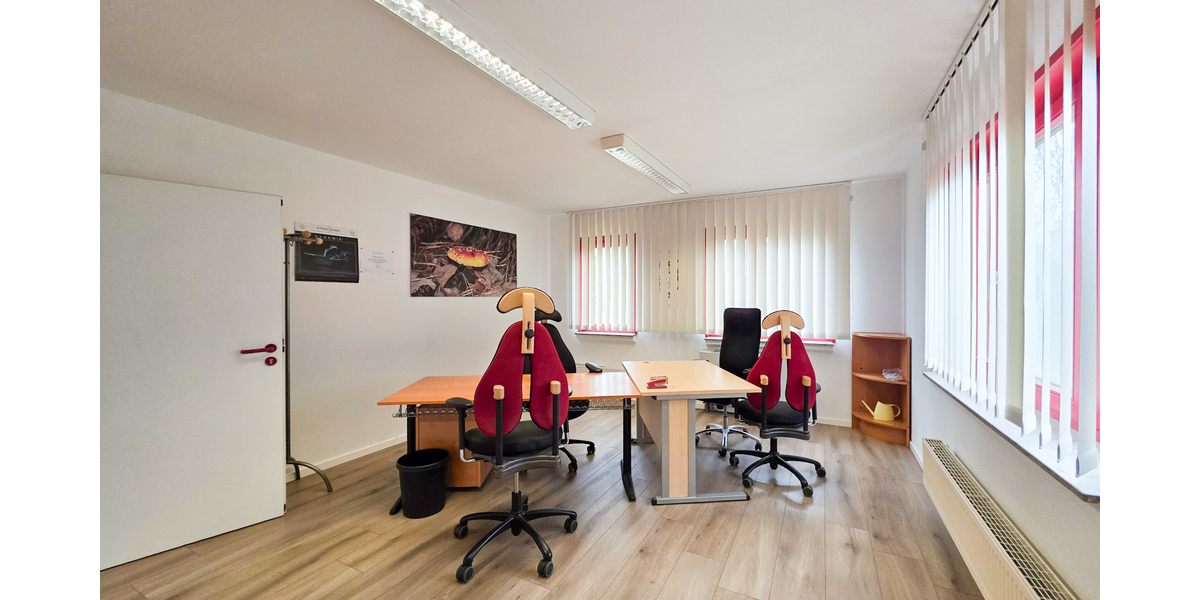 *Reserviert* - Vielseitiges Bürogebäude zum Verkauf in Gera – Schulungsräume, Parkplätze, gute Lage. - Gewerbeobjekt Gera Bieblach-Ost | Angebot:26376584