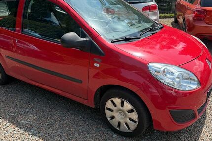 Renault Twingo 152.463 km 2.299 &euro; Gera 07551