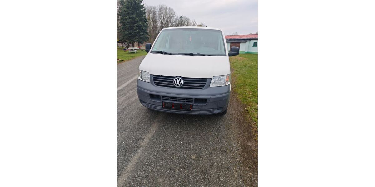 VW T5 Transporter 191.000 km 5.600 &euro; Rosendorf 07819