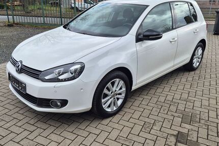 VW Golf 216.000 km 4.799 &euro; Weida 07570