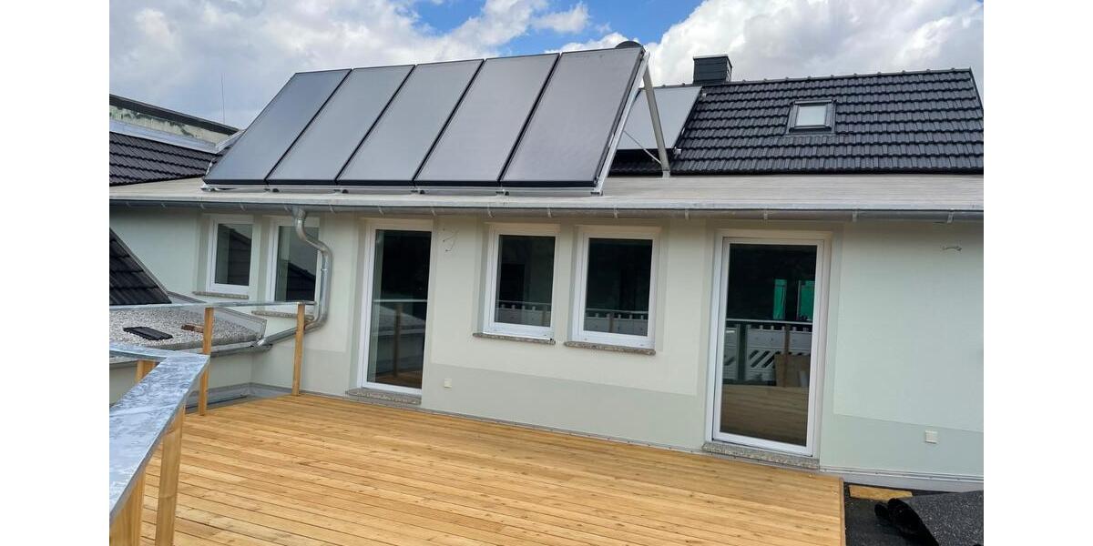 Etagenwohnung Meerane - 4 Zimmer, 127 m&sup2;, 998&euro; | Angebot:26165287