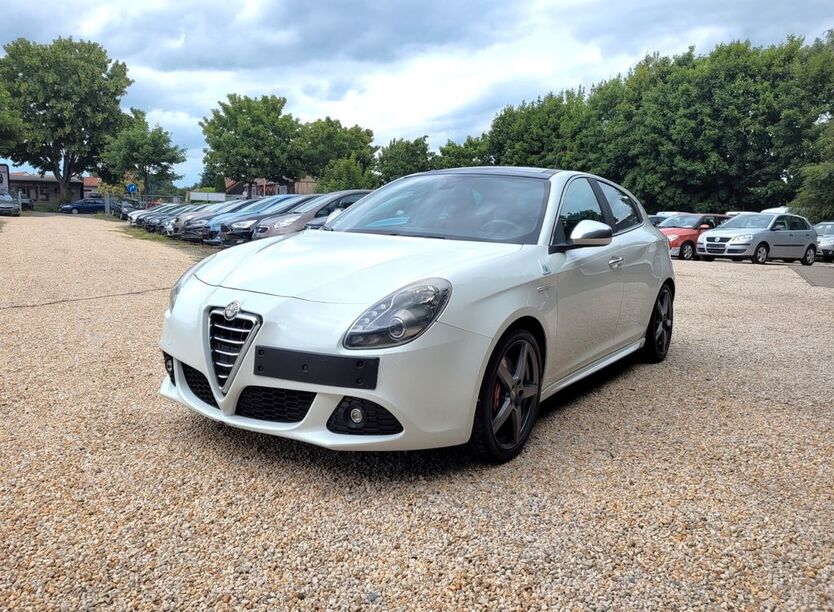 Alfa Romeo Giulietta 225.674 km 6.380 € Zwickau 08056