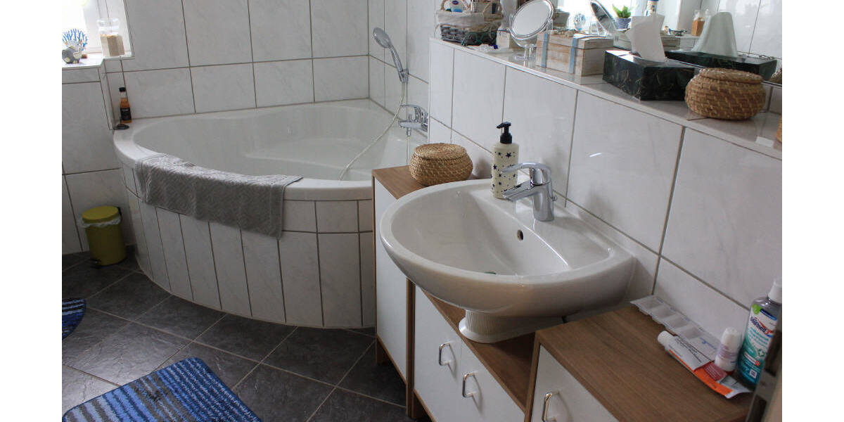 Etagenwohnung Altenburg - 4 Zimmer, 112 m&sup2;, 124.000&euro; | Angebot:25691504