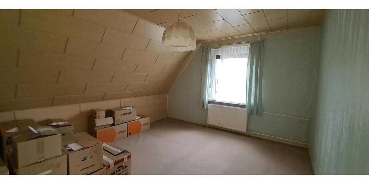 Einfamilienhaus in sehr ruhiger Dorflage, sofort beziehbar - Einfamilienhaus Hermsdorf | Angebot:26235304