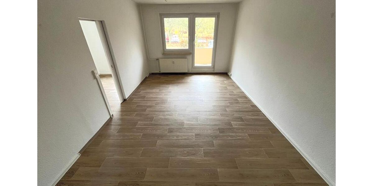 Erdgeschoßwohnung Gera Lusan - 3 Zimmer, 69 m&sup2;, 350&euro; | Angebot:25990363