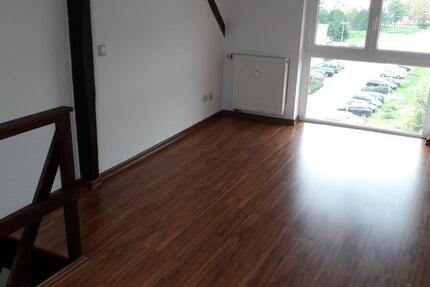Wohnung Gera - 3 Zimmer, 100 m&sup2;, 660&euro; | Angebot:26130286