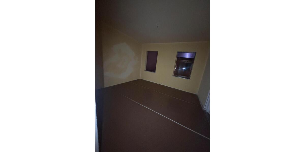 Mehrfamilienhaus, Wohnhaus Altenburg - 30 Zimmer, 1.600 m&sup2;, 200.000&euro; | Angebot:27178116