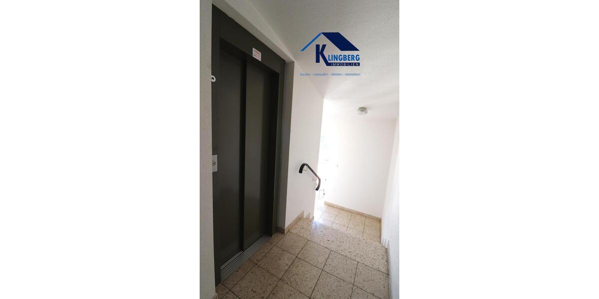 Etagenwohnung Zeitz - 1 Zimmer, 25 m&sup2;, 200&euro; | Angebot:16987124