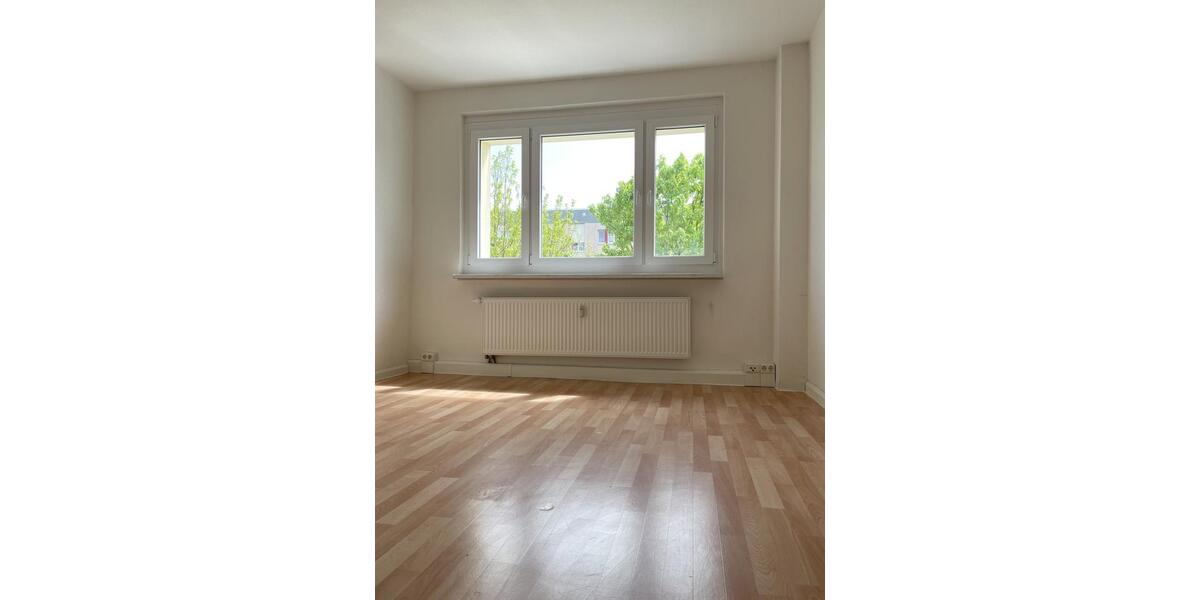 Etagenwohnung Gera Alt-Bieblach - 2 Zimmer, 49 m&sup2;, 286&euro; | Angebot:26672953