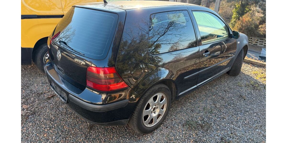 VW Golf 203.946 km 1.499 &euro; Gera 07551