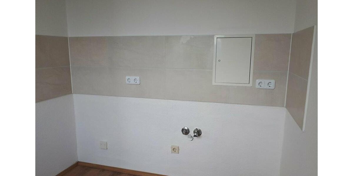 Etagenwohnung Gera Lusan - 2 Zimmer, 54 m&sup2;, 322&euro; | Angebot:12320140