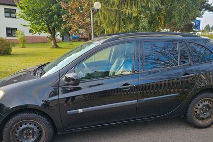 Renault Clio 158.000 km 2.500 € Crimmitschau 08451